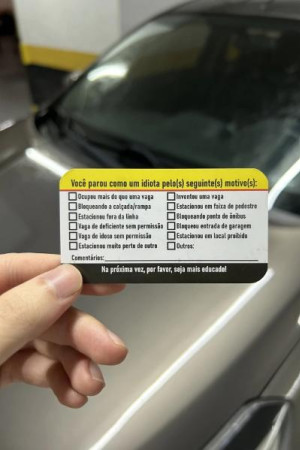 O jovem j&aacute; vendeu mais de 15 mil unidades ap&oacute;s v&iacute;deos viralizarem