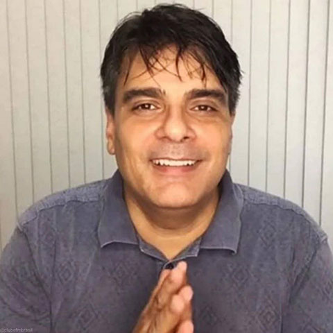 Muitas pessoas, inclusive cristãs, têm me julgado e declarado que não acreditam na minha conversão (...) Não tiro a razão até porque eu mesmo duvido muitas vezes da minha conversão. Não sou uma pessoa normal. Alguém que cometeu crime tem mil pensamentos que não são comuns, disse. 