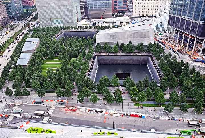 O Memorial e Museu Nacional do 11 de Setembro (EUA) é situado em Nova Iorque e foi inaugurado exatamente dez anos depois dos ataques ao World Trade Center, maior atentado terrorista da história.