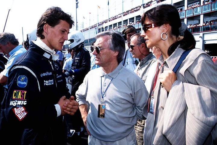 Entre os 69 veículos ofertados pelo britânico estão modelos raros e outros que fizeram parte da história do automobilismo.