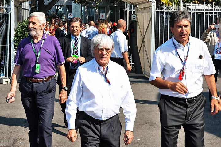 “Amo todos eles, mas chegou a hora de começar a pensar no que vai acontecer com eles quando eu não estiver mais aqui, por isso decidi vendê-los”, completou Ecclestone, quando anunciou a venda.