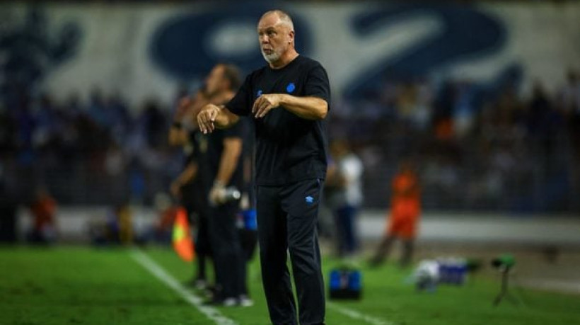 Grêmio derrota o Santos por 1 a 0 em casa, mas Mano Menezes alerta para a necessidade de seguir vencendo 