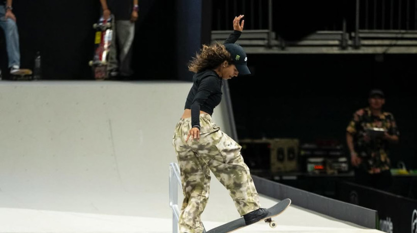 Na final, a brasileira encarou quatro skatistas japonesas e uma australiana