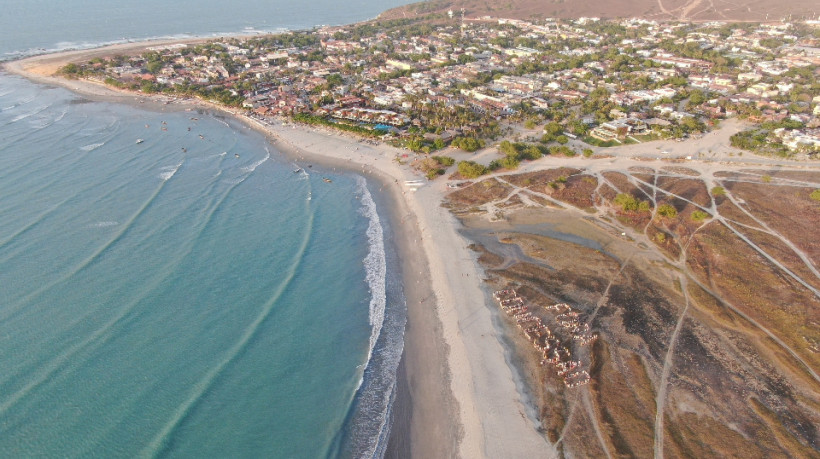 Vila de Jericoacoara, localizada em Jijoca de Jericoacoara. Praias da região estão impróprias para banho