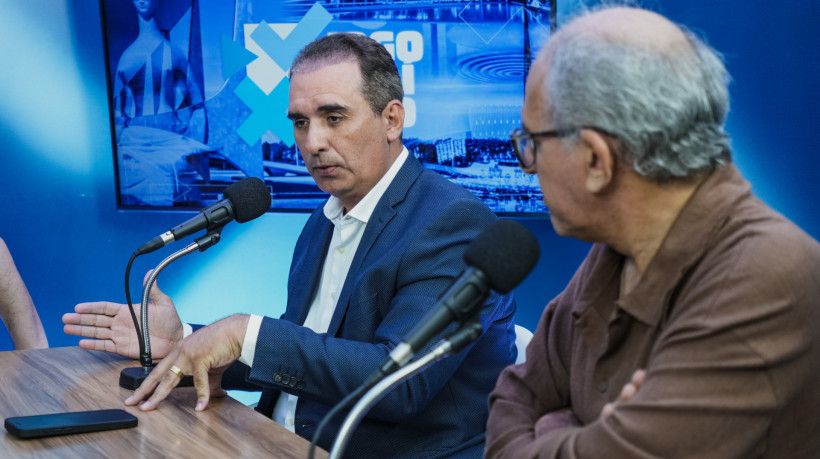 FORTALEZA-CE, BRASIL, 05-05-2025: Prefeito de Quixadá, Ricardo Silveira, é entrevistado no Jogo Político. (Foto: Fernanda Barros/ O Povo)