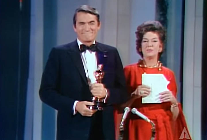 Peck durante muitos anos foi um grande astro de filmes de ação: obteve êxito em westerns como Duelo ao Sol (1946), Da Terra Nascem os Homens (1958) e em Gringo Velho (1990). Atuou em filmes de guerra como Os Canhões de Navarone (1960). Mas esteve em comédias também, como Com o dinheiro dos Outros (1991).