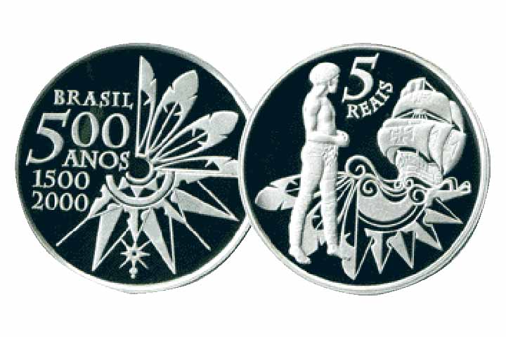 2000: O BC lança 15,3 mil unidades de moedas de R$ 5 em homenagem aos 500 anos do Descobrimento do Brasil.