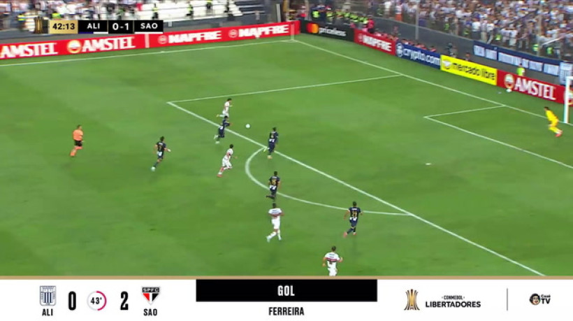 Ferreira marcou para São Paulo, mas gol é anulado por centímetros; veja