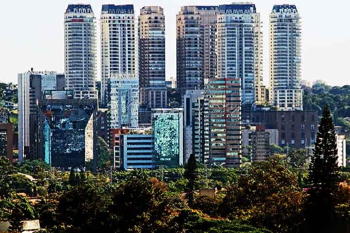 Um estudo exclusivo do DataZAP (Grupo OLX) para Casa Vogue, baseado no Índice FipeZAP de Venda Residencial (março/2025), analisou os bairros mais valorizados das capitais brasileiras com base no Índice FipeZAP de março de 2025. 