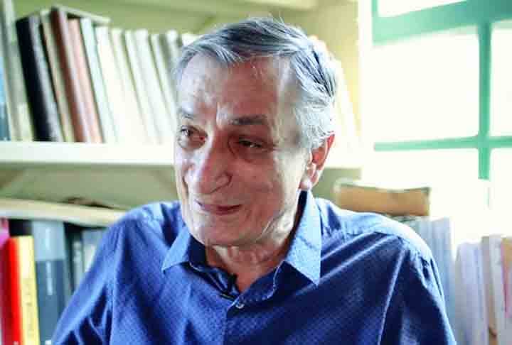 O poeta e compositor Antônio Cícero morreu no dia 23/10/2014 em Zurique, na Suíça, para onde viajou com o intuito de recorrer à morte assistida. Ele estava com Mal de  Alzheimer e deixou uma carta de despedida explicando que já não se lembrava direito de pessoas e de fatos. O FLIPAR mostrou na ocasião.