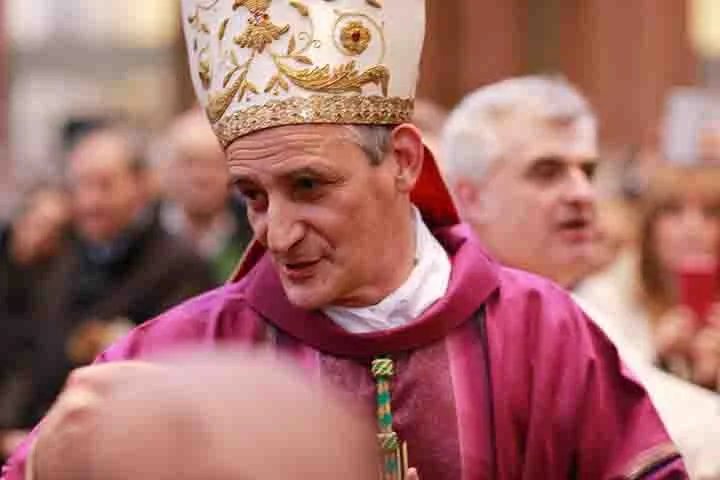 Matteo Maria Zuppi (Itália) - Arcebispo de Bolonha, na região italiana da Emília-Romanha, tem 69 anos. Ele tornou-se cardeal durante o pontificado do Papa Francisco.
