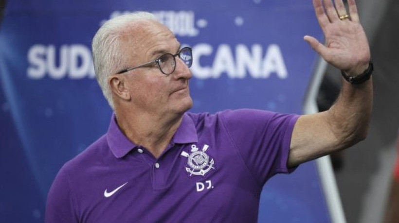 Treinador apontou pouco tempo de preparação como responsável pelo empate e falou sobre a possibilidade de poupar jogadores