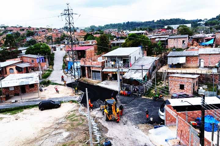 20º lugar: Grande Vitória, em Manaus, capital do Amazonas - 26.733 moradores em 2022, ano em que ocorreu o censo do IBGE.

