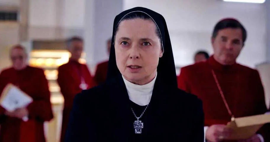 O elenco de “Conclave” tem ainda Stanley Tucci (“Um Olhar do Paraíso”), Isabella Rossellini (foto- “Veludo Azul”), John Lithgow (“Dexter”) e Sergio Castellito (“Não se Mova”).
