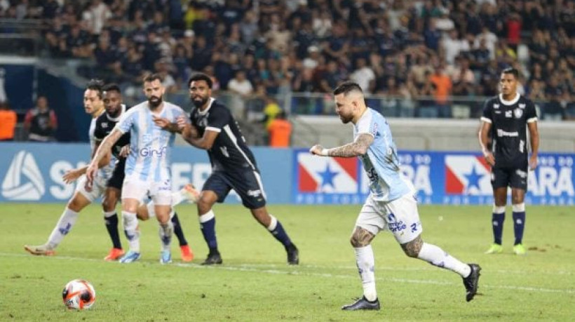 No Mangueirão, time azulino faz 3 a 2 e encerra tabu de nove jogos sem superar o maior rival; jogo de volta da decisão será no domingo (11)