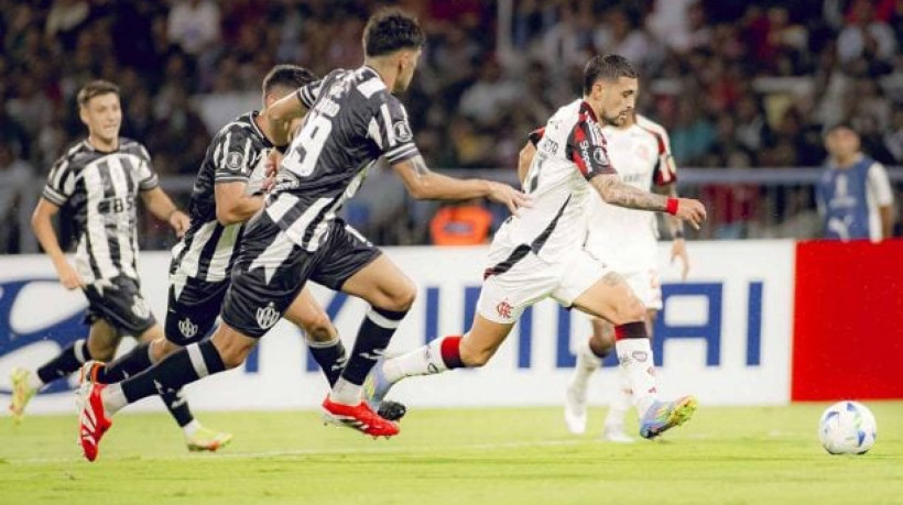 Uruguaio lamenta situação do Rubro-Negro na Libertadores depois de resultado com Central Córdoba, nesta quarta-feira, na Argentina