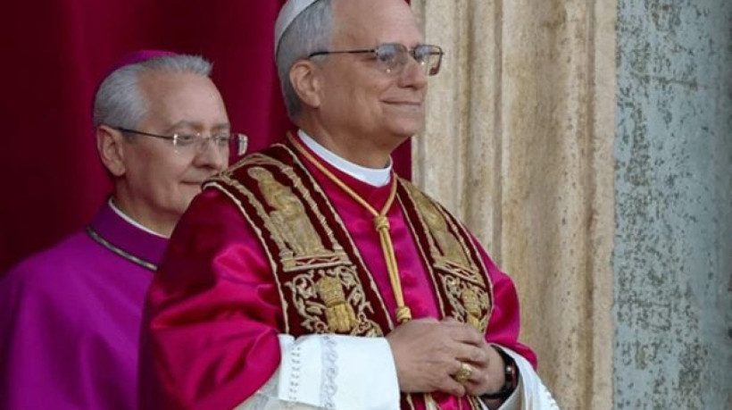 Seleção Brasileira de Futebol está sem treinador há 41 dias; Novo Papa foi escolhido no segundo dia do Conclave