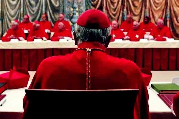 Nele, cardeais do mundo inteiro se reúnem em assembleia e ficam isolados do mundo. O princípio é de que não estejam sujeitos a influências e pressões. O voto é secreto.

