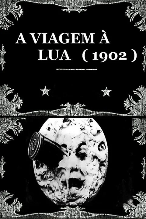 Em 1902, nos primórdios do cinema, Georges Méliès lançou aquele que é considerado o primeiro filme de ficção científica: Viagem à Lua. Ele se baseou em obras de Jules Verne e H.G.Wells. Principalmente em Da Terra à Lua, escrito por Verne em 1865. 
