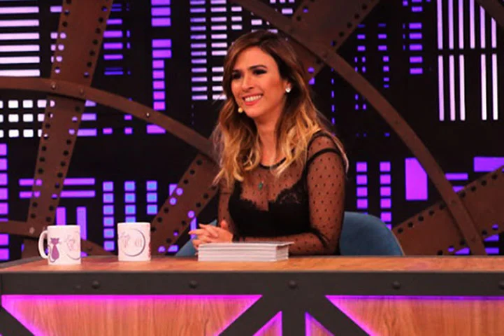 Tatá Werneck: A atriz, comediante e apresentadora sofre com medo de avião e ficou 4 anos sem usar transporte aéreo. Recentemente, postou que tinha conseguido voltar a voar. Mas, depois, voltou a ter crises de pânico e viajou de Goiânia para o Rio de Janeiro por via terrestre.