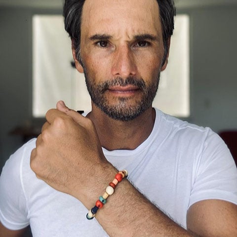 Três anos mais tarde, participou de 300, o filme mais famoso que o ator já fez. A obra também é americana. Em 2014, participou de 300:Rise Of An Empire, a continuação do filme de ação. 
