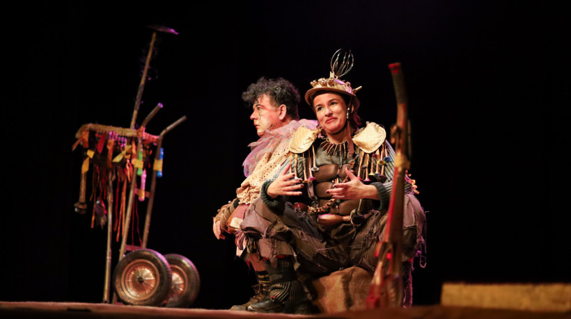 Em ‘O Poderoso de Marte’, Grupo Teca assume preferência pela força da dramaturgia