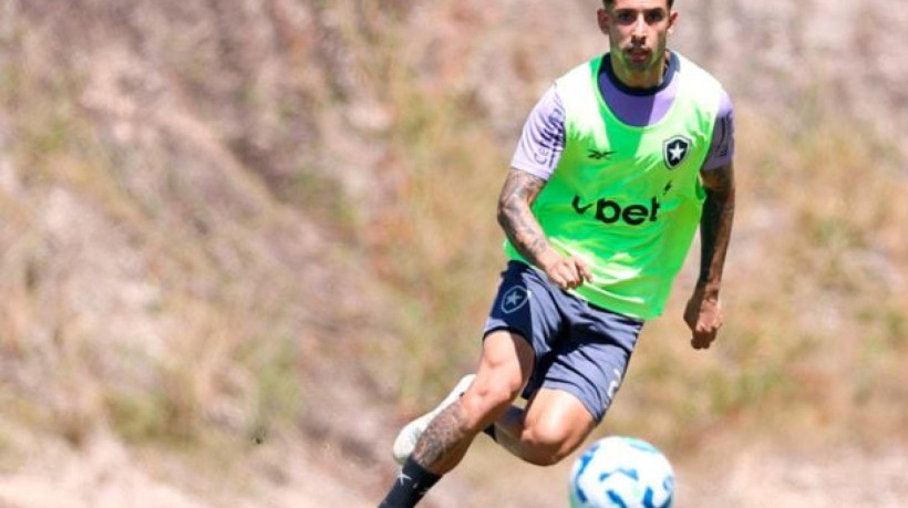 Jogador tem treinado normalmente e deve ser relacionado