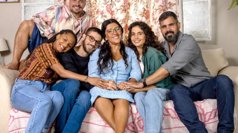 Tela Quente hoje, segunda (12/05/2025), vai passar o filme Dona Lurdes, com Regina Cazé