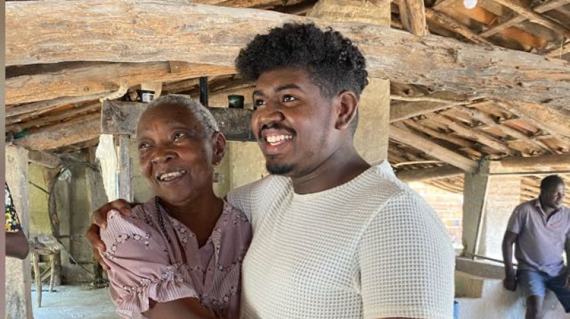 Joélho Caetano é neto de Maria Caetano de Oliveira, a dona Bibiu. Ela liderou a luta pela regularização do Quilombo Conceição dos Caetanos, em Tururu