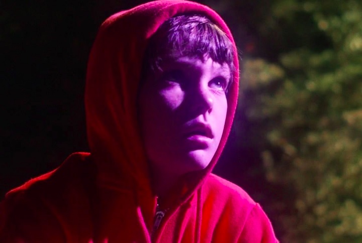 Farrell percebeu que queria ser ator quando assistiu ao filme E.T.: O Extraterrestre (1982) e se emocionou com a atuação do - então criança - Henry Thomas (foto).