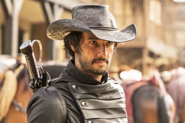Rodrigo Santoro também esteve na série de sucesso Westworld (2016-2022), da HBO, na qual interpretou o personagem Hector Scaton.