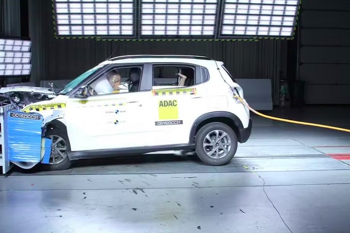 Pensando nisso, o Latin NCAP realiza crash-tests com carros reais, que avaliam resistência e eficiência em diferentes colisões. As notas vão de zero a cinco estrelas, indicando o nível de proteção oferecido pelo veículo aos ocupantes.