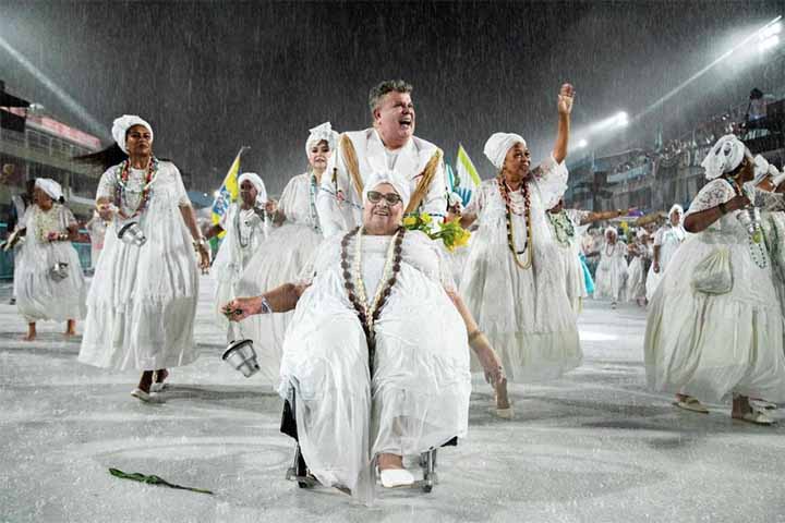 Depois, Milton retornou à Viradouro, pelo qual faria a pesquisa do enredo de 2014. Em fevereiro de 2015, lançou pela Editora Senac/São Paulo o livro Carnaval é Cultura, Poética e Técnica no fazer Escola de Samba.