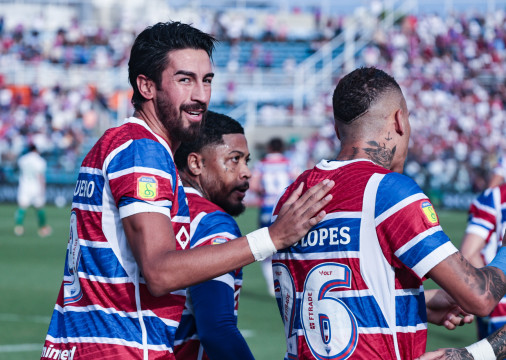 FORTALEZA, CEARÁ,  BRASIL- 10.05..2025: Comemoração Marinho, Lucero e Breno Lopes . Fortaleza e Juventude.  /Daniel Galber Especial para O POVO)
