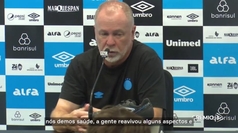 Mano Menezes vê evolução do Grêmio na partida contra o Bragantino