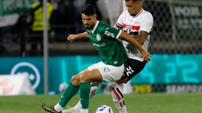 Tricolor sofreu sua primeira derrota no Brasileirão e venceu apenas uma partida no torneio. Zagueiro lamentou a ausência de resultados