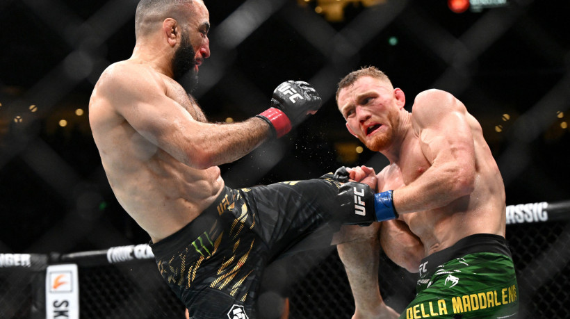 Della Maddalena destrona Belal Muhammad no UFC 315 e se consagra campeão dos meio-médios após cinco rounds em Montreal; confira resultados