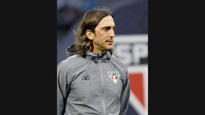 Treinador do Tricolor afirmou que adversário soube usar o gramado rápido e lamentou chances desperdiçadas