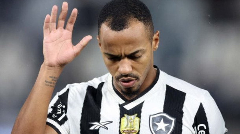 Volante ressalta procura do Alvinegro por consistência ao longo da temporada e mira momento decisivo na fase de grupos da Libertadores