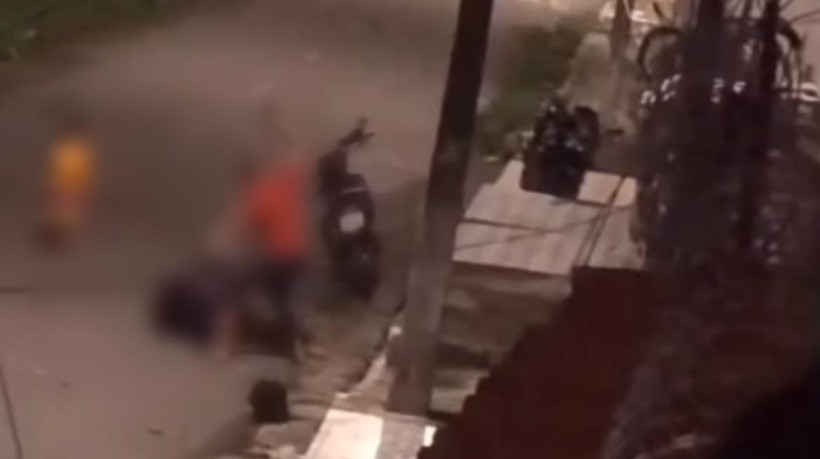 Criança presenciou as agressões contra a mulher em via pública em Maracanaú