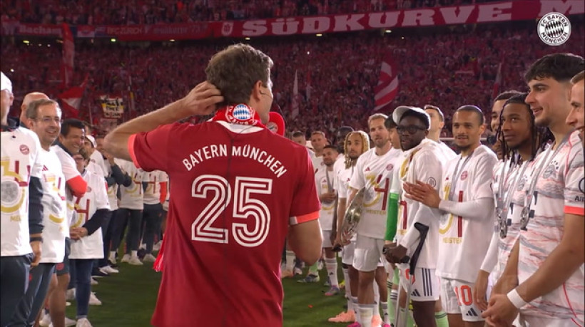Müller discursa na Allianz Arena em despedida do Bayern de Munique