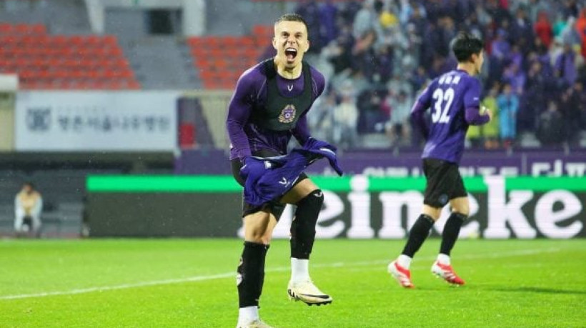 Matheus Oliveira chegou ao Anyang, time do país asiático, em 2024 e conquistou a segunda divisão do país na última temporada