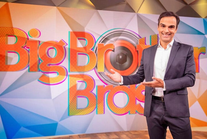 O Rio é uma cidade famosa mundialmente, retratada em músicas como Garota de Ipanema, filmes como Rio e diversas novelas da Rede Globo. A principal emissora do continente, aliás, fica na cidade, assim como a casa do BBB, o maior reality show do país. 