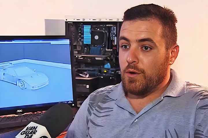 José Vitor chegou a processar a Ferrari por danos morais. Ele pediu R$ 100 mil, alegando impactos psicológicos e exposição pública, mas teve o pedido negado.