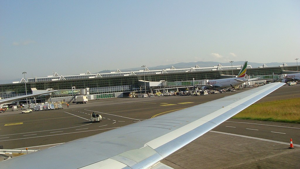 A Ethiopian tem rotas programas de voos para a Europa, os Estados Unidos, Canadá, Ásia, Oriente Médio e Brasil. 