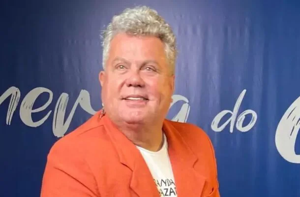 Irreverente e popular, o ex-carnavalesco e comentarista Milton Cunha deu uma resposta inusitada a uma de suas seguidoras no X. Ao ser questionado como ele consegue fugir do calor ao utilizar seus ternos extravagantes, o apresentador respondeu que 