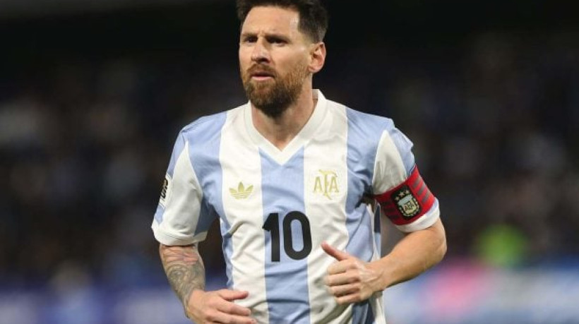 Astro ficou fora dos compromissos de março por lesão muscular