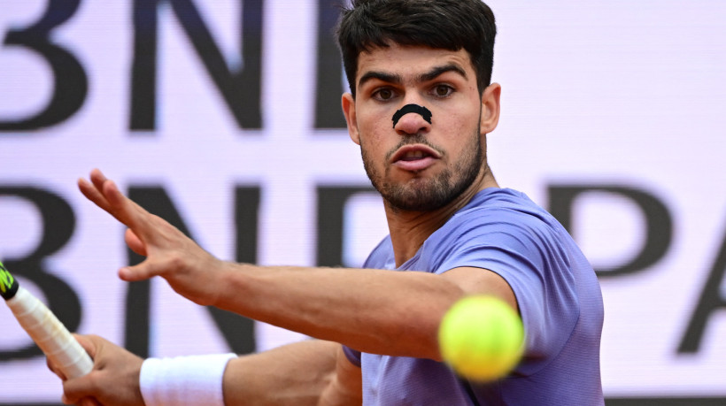 Semifinais do ATP de Roma terão duelos entre Sinner x Paul e Alcaraz x Musetti, com transmissão no Brasil e briga por vaga na grande final