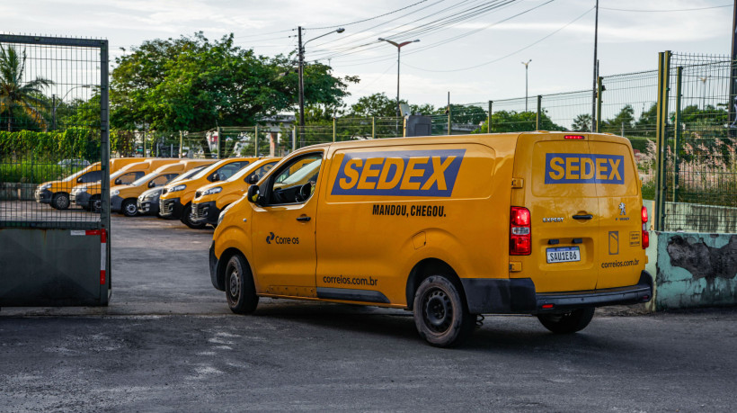 Também estão previstas vendas de imóveis, otimização da rede de atendimento, expansão do portfólio para e-commerce e ações de modernização do modelo operacional