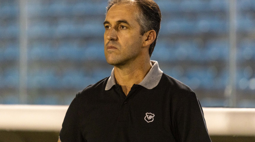 Técnico Léo Condé no jogo Ceará x Vitória, no PV, pelo Campeonato Brasileiro Série A 2025